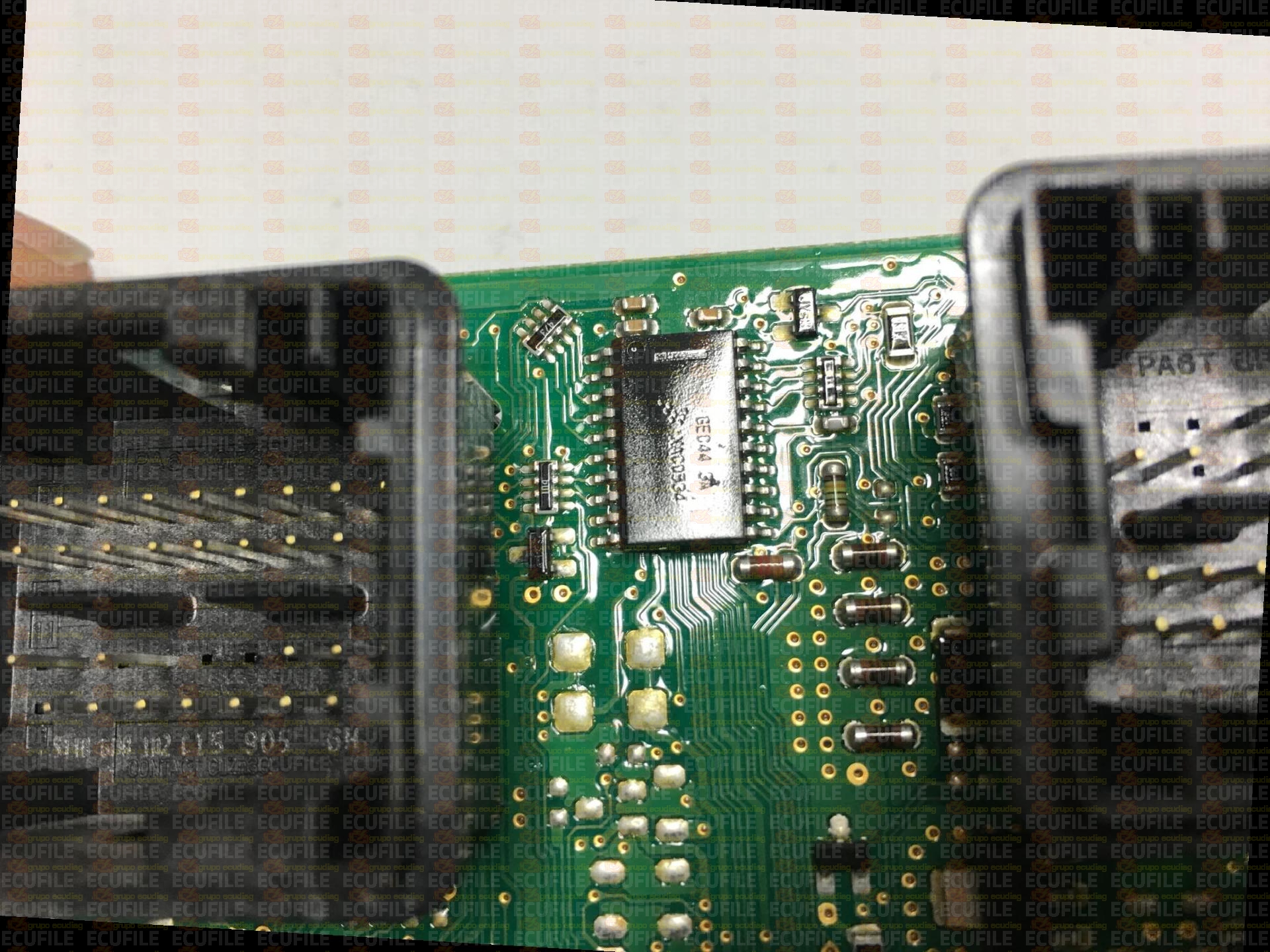 SIEMENS BSI E02-00 S118085220E PEUGEOT 206 9653667680 MG 2D02