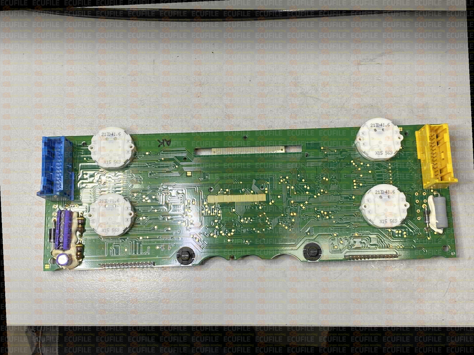 PREH 90154-005-0002 JOHN DEERE AL159394 BASFUN