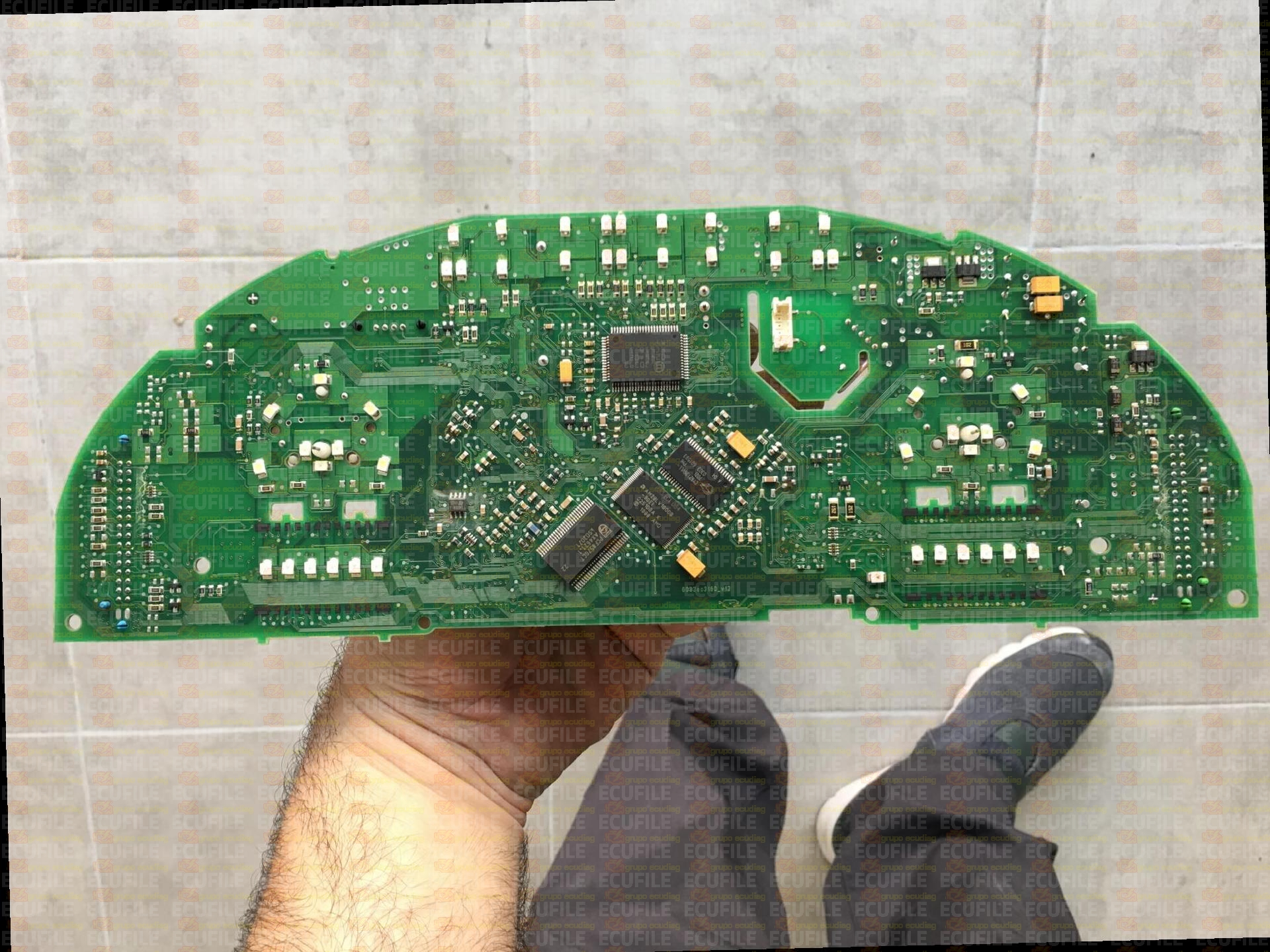 BOSCH 0263626135 AUDI A4 8E0920930R