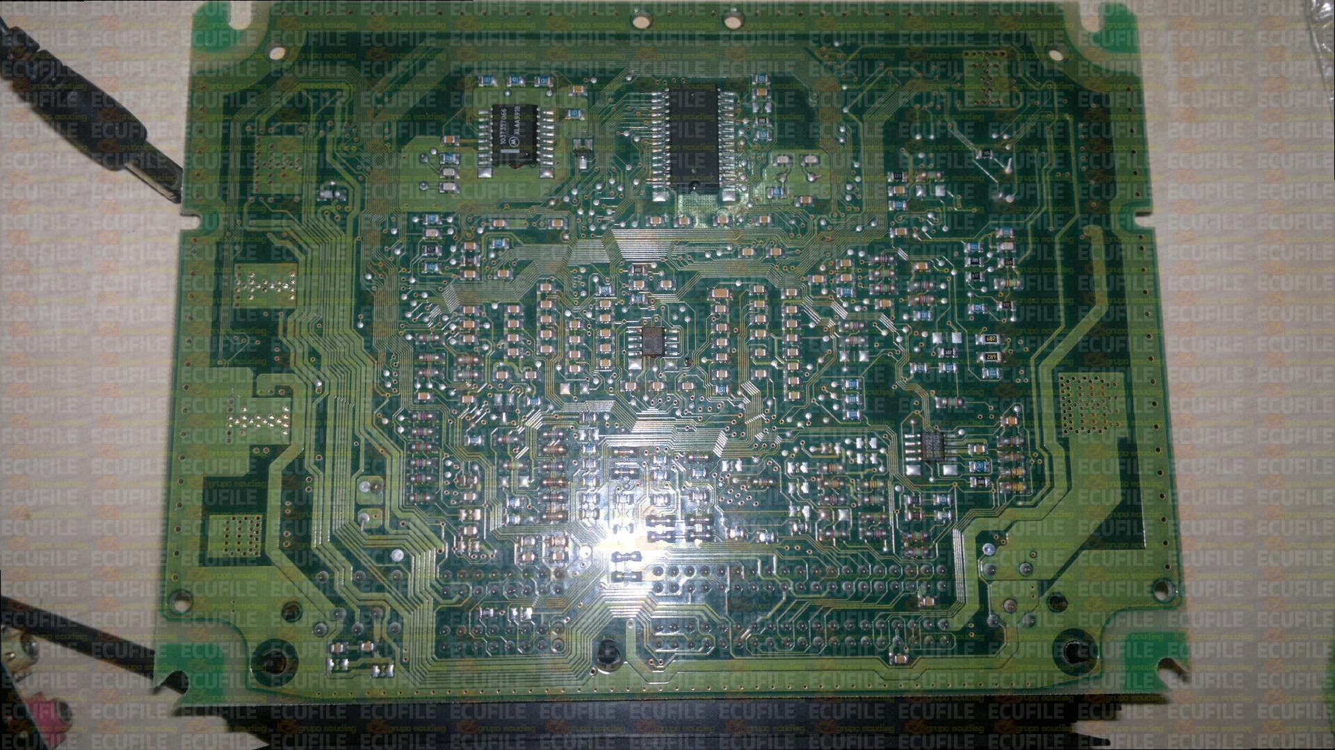 BOSCH ME7.5 0261206318 AUDI A4 1.8 8D0906018Q