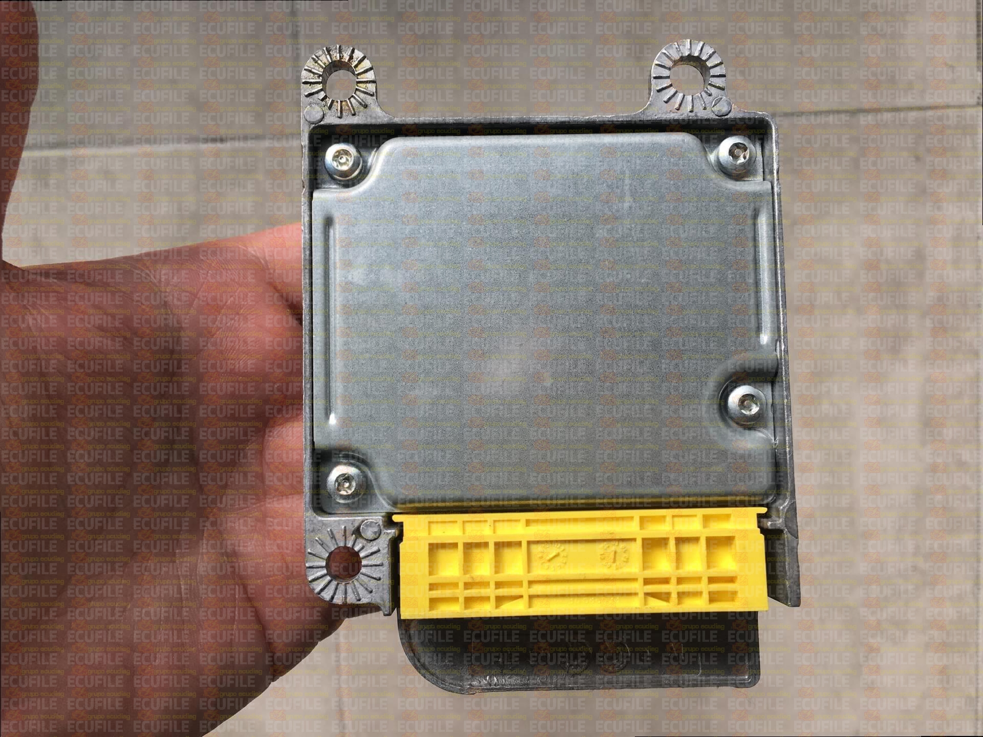 SIEMENS 5WK43122 SEAT LEON 1C0909605A VW51 INDEX 08 MANOLO - VEGAS DEL GENIL EEPROM MC68HC08AZ32A MASK 1L52H