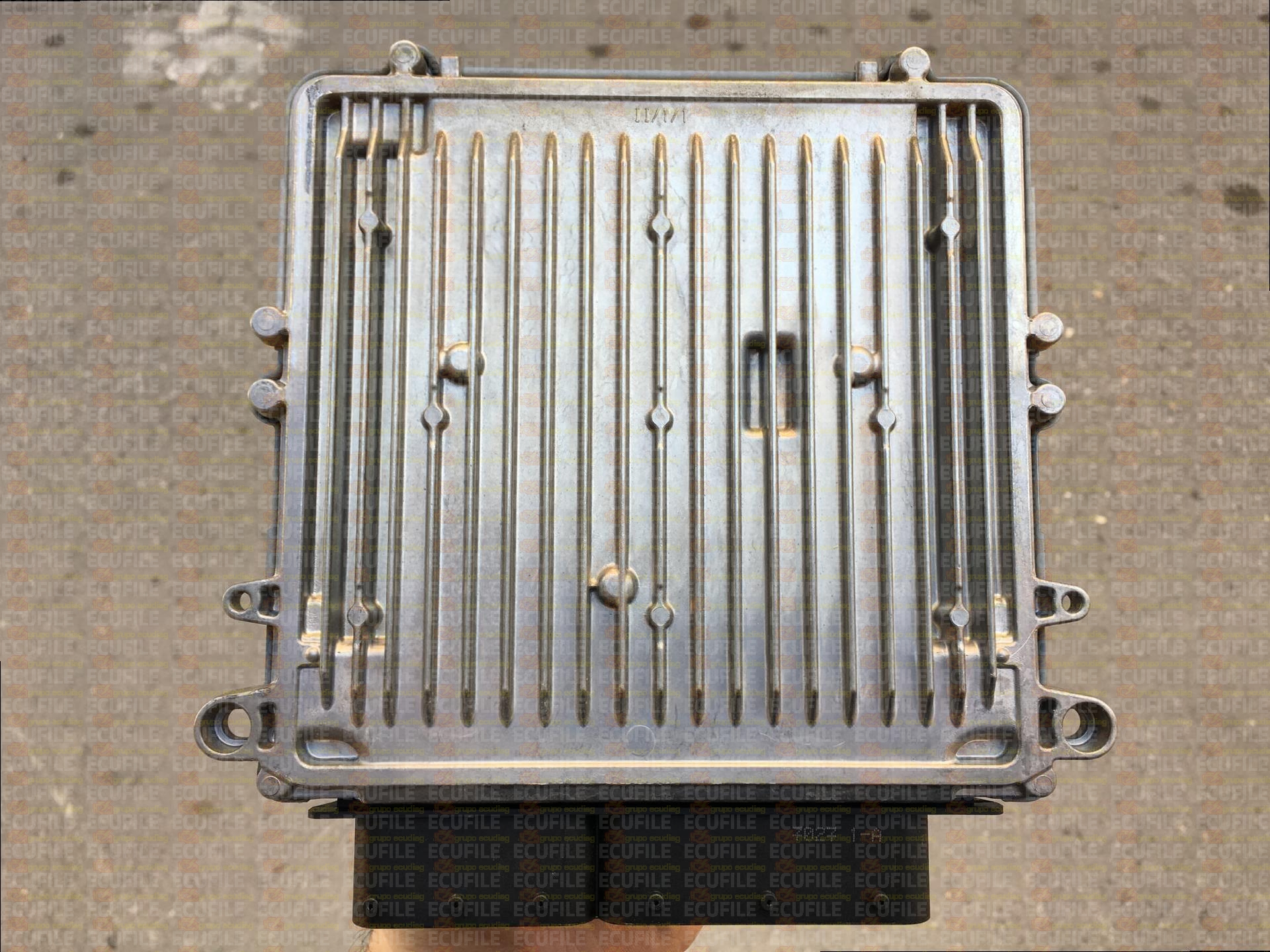 BOSCH EDC16CP31-8.21 0281013786 MERCEDES W639 VITO II VIANO I 111 2.2 CDI 115HP A6461500878 1037383370