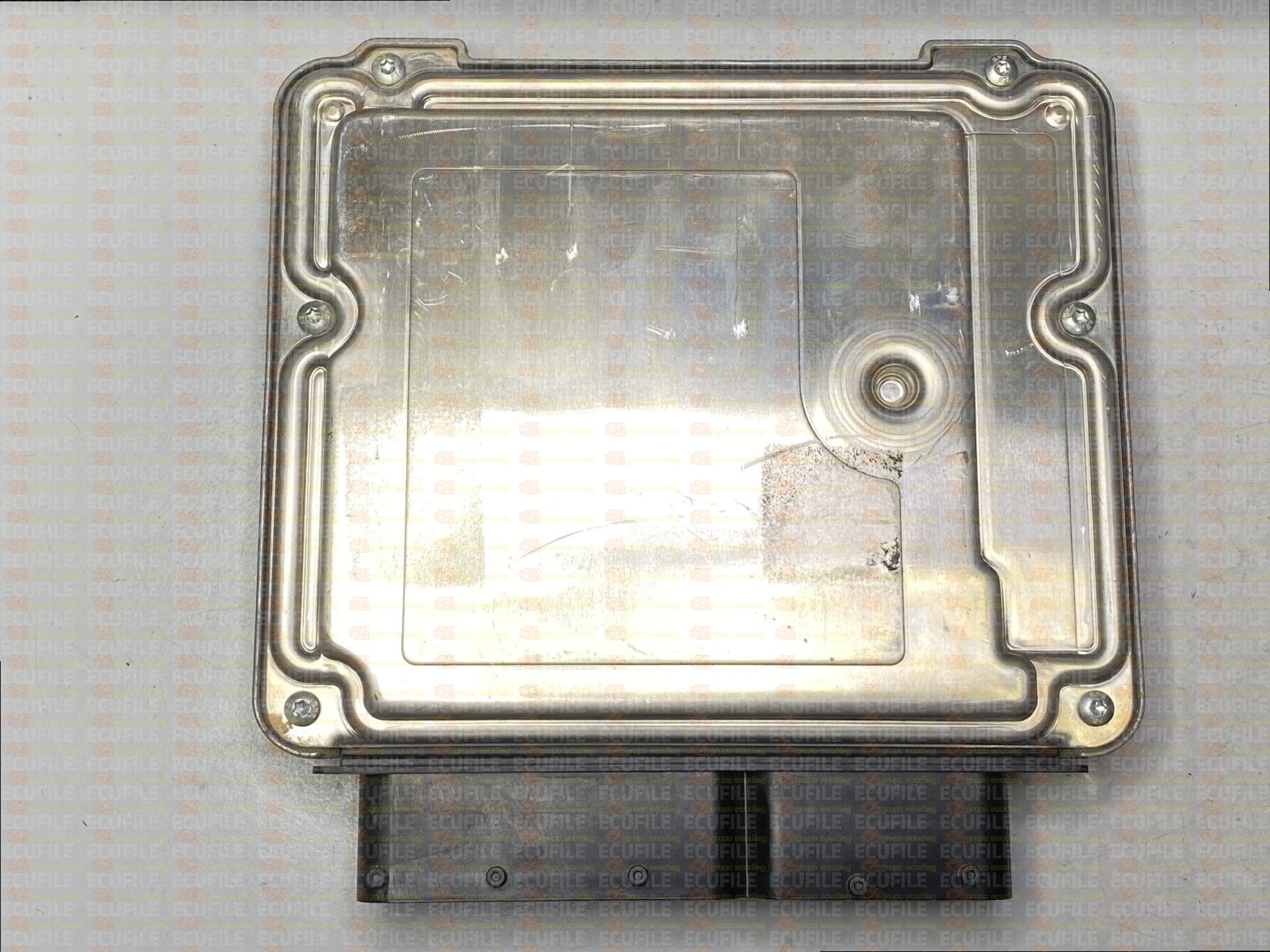 BOSCH MED9.5.10 0261S02045 AUDI A3 II 2.0 FSI 150HP 06F906056CE 6300 - 1037371125