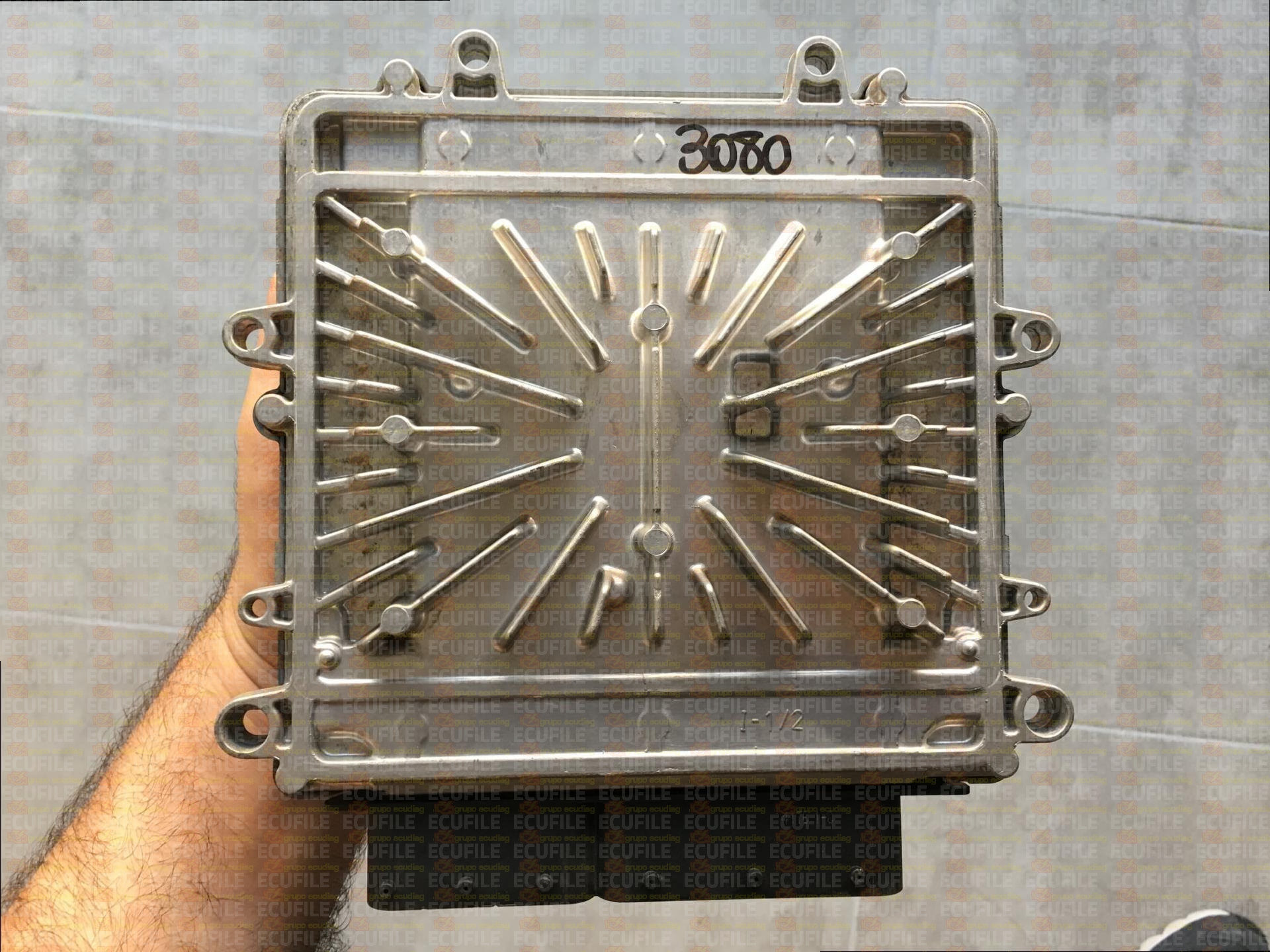 BOSCH EDC16C31-6.1 0281012103 VOLVO V70 I 2.4 D5 163HP 30729826A DA 1037395578