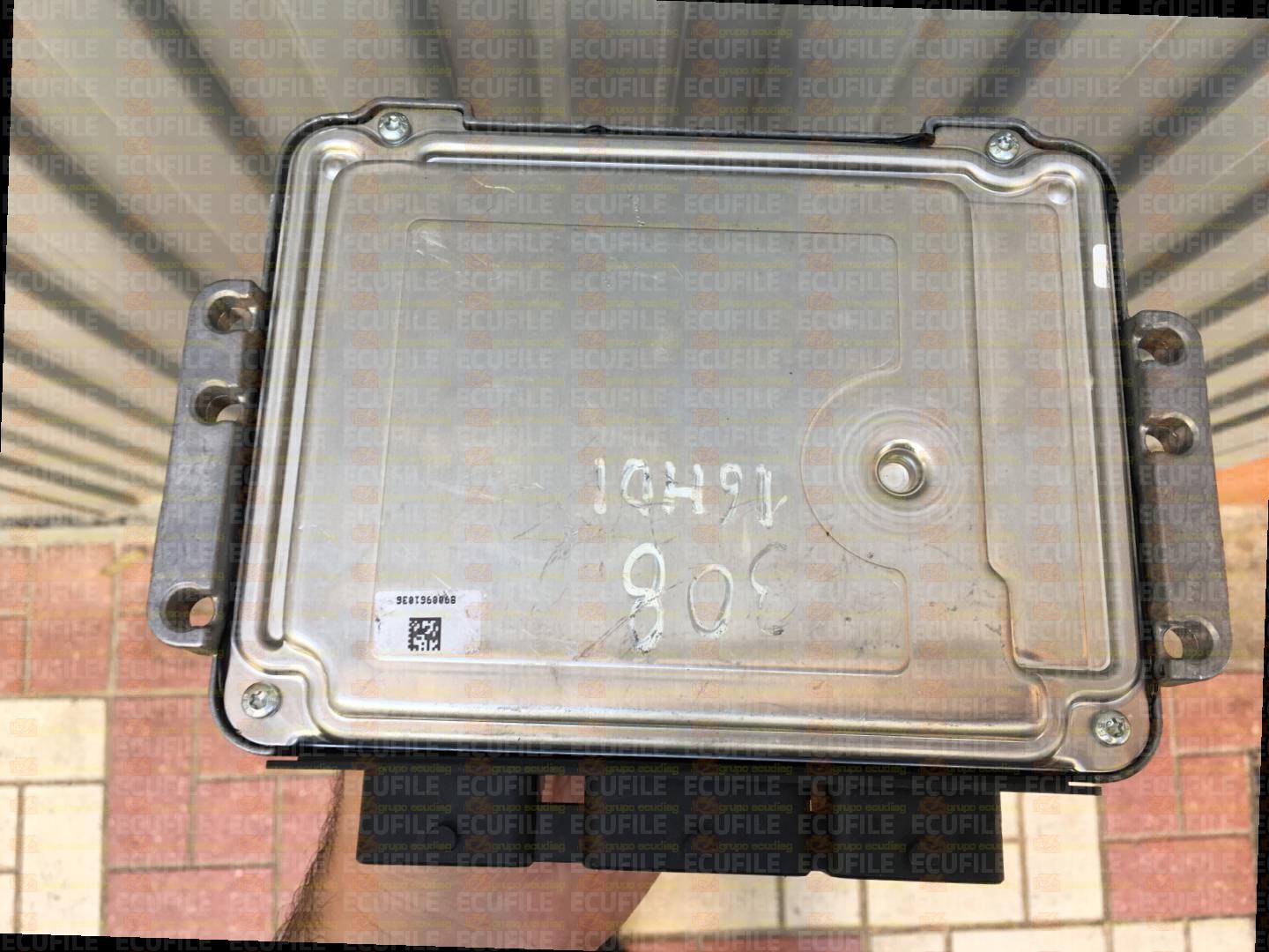 BOSCH EDC16C34-4.11 0281013332 CITROEN C4 C5 PEUGEOT 307 308 407 1.6 HDI 110HP 9664257580 1037383737