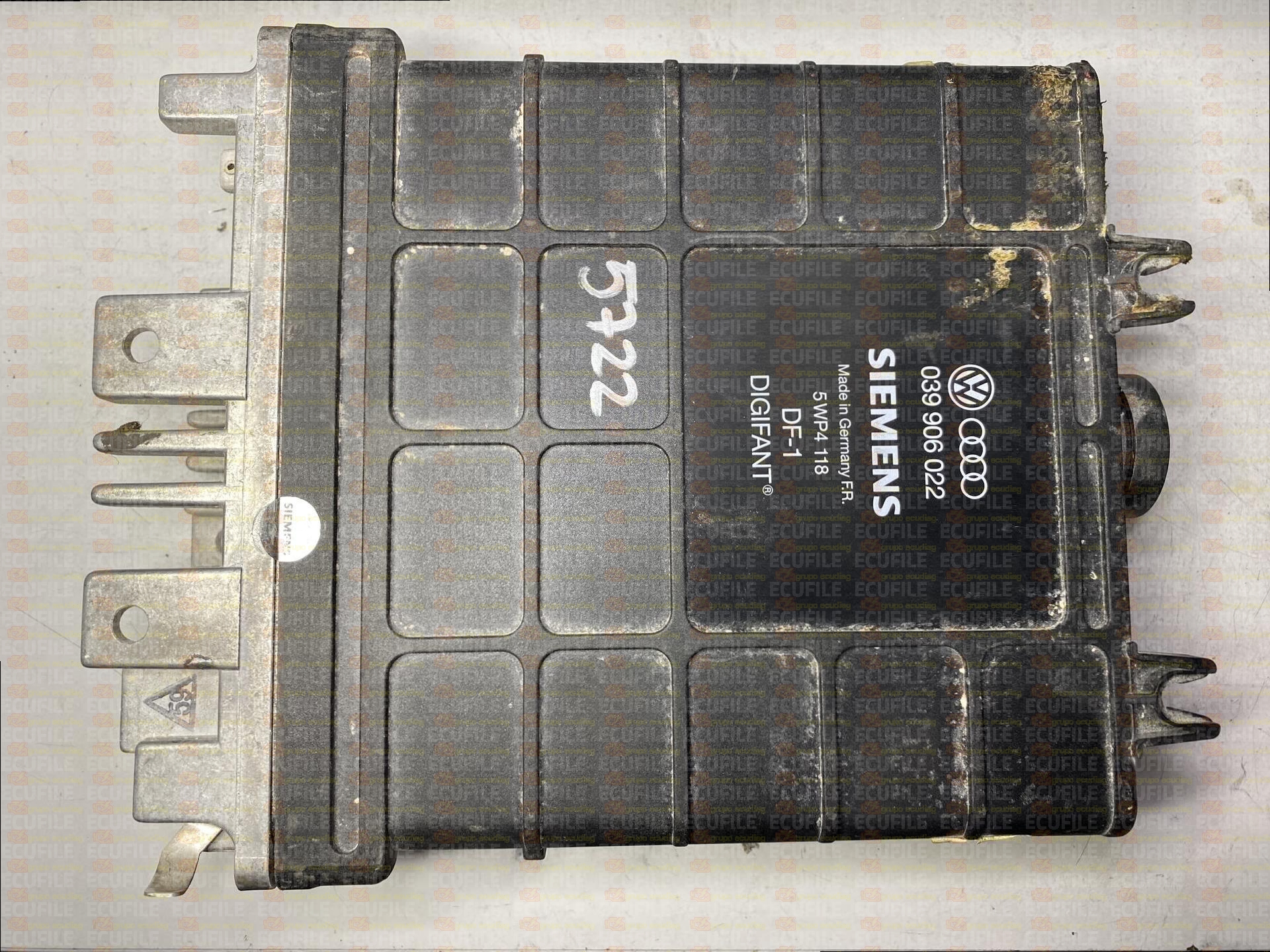 SIEMENS ML5.7 5WP4118 AUDI 80 IV 2.0i 115HP DF-1 039906022