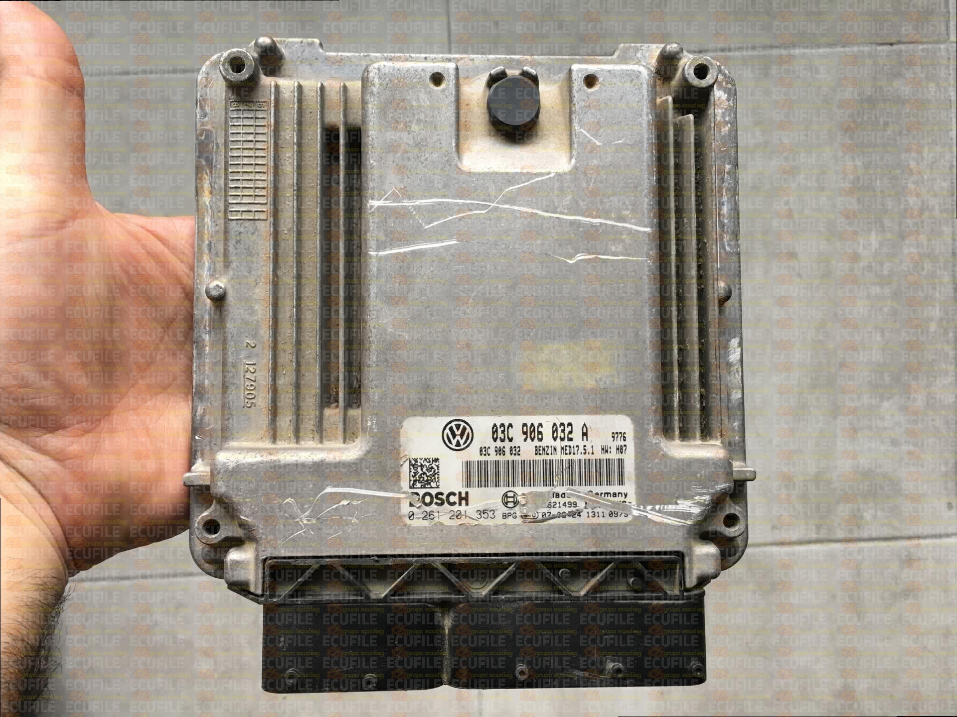 BOSCH MED17.5.1 0261201353 VOLKSWAGEN GOLF V 1.4 TSI 170HP 03C906032 03C906032A 1037506708-9975
