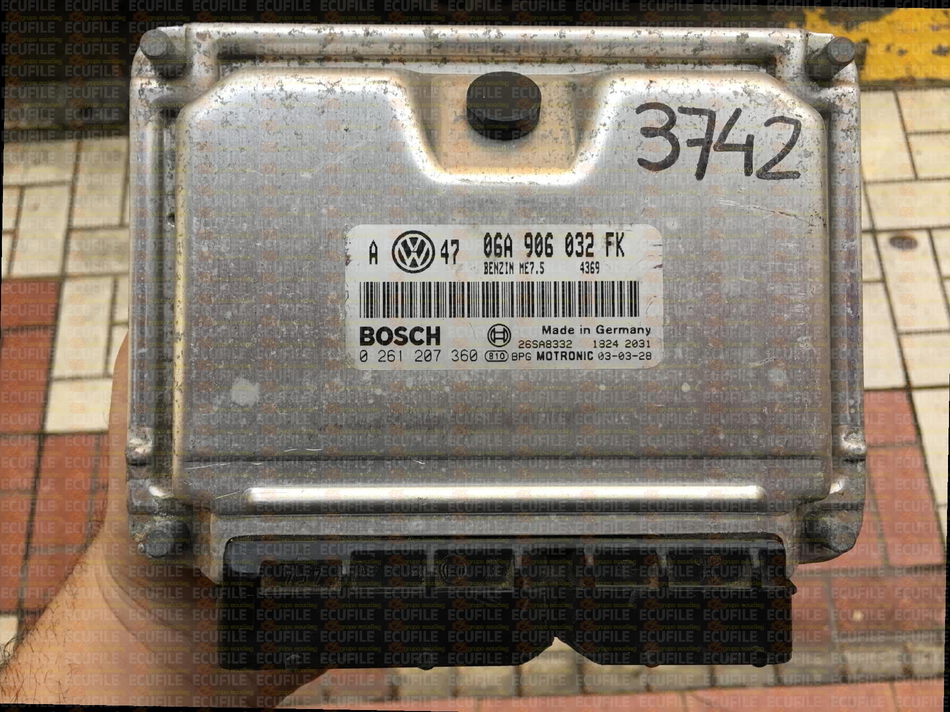 BOSCH ME7.5 0261207360 VOLKSWAGEN GOLF IV 2.0i GTI 115HP 06A906032FK 1037363425-4369