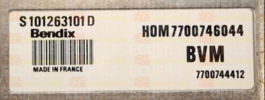 SIEMENS FENIX S101263101D RENAULT 7700744412 HOM7700746044 EEPROM MC68HC11