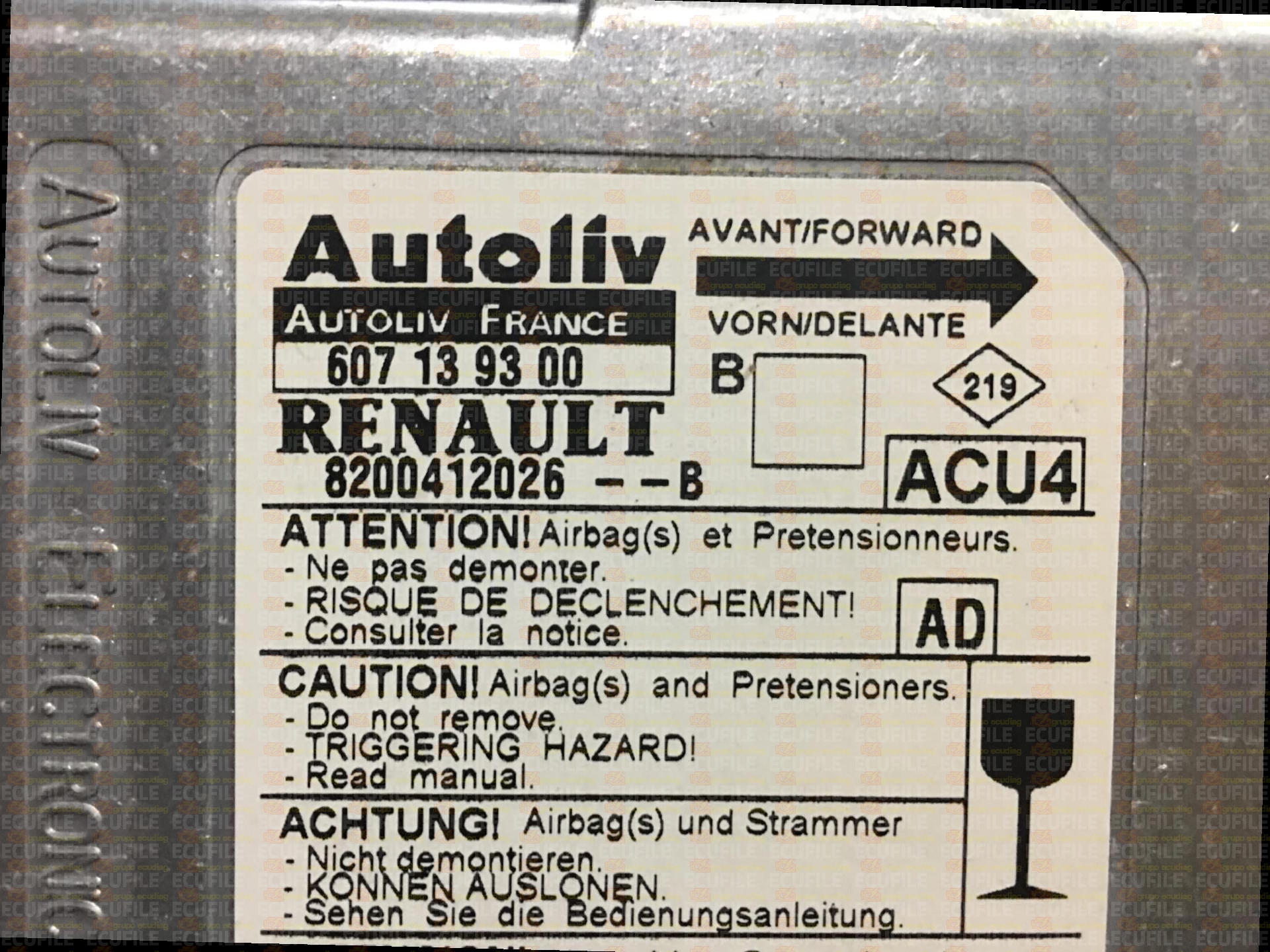 AUTOLIV ACU4 607139300 RENAULT MEGANE II 8200412026--B AD