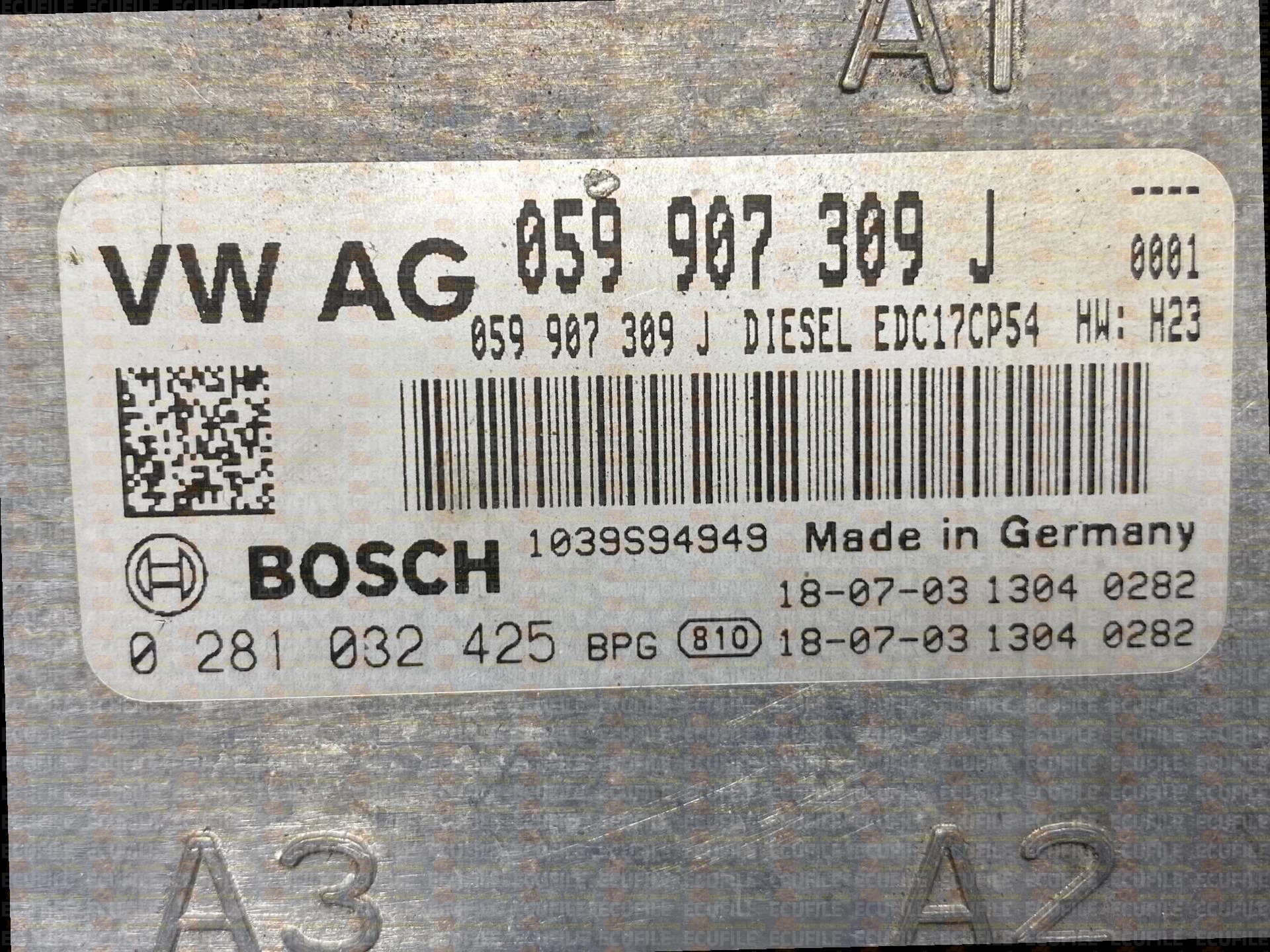 BOSCH EDC17CP54-2.7 0281032425 VOLKSWAGEN AMAROK I 3.0 TDI 204HP 059907309J 2H6907311H 10SW023661-0003