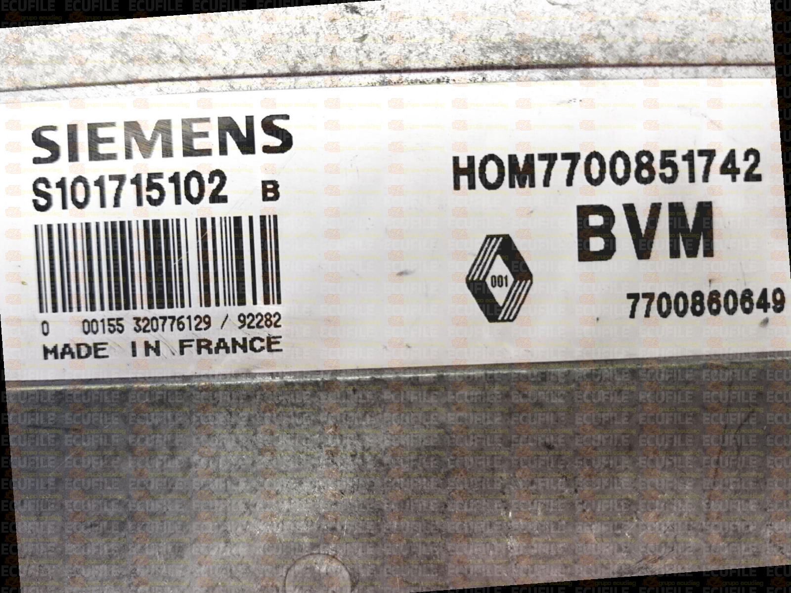 SIEMENS FENIX S101715102B RENAULT 7700860649 HOM7700851742 EEPROM MC68HC11