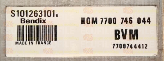 SIEMENS FENIX S101263101B RENAULT 7700744412 HOM7700746044 EEPROM MC68HC11