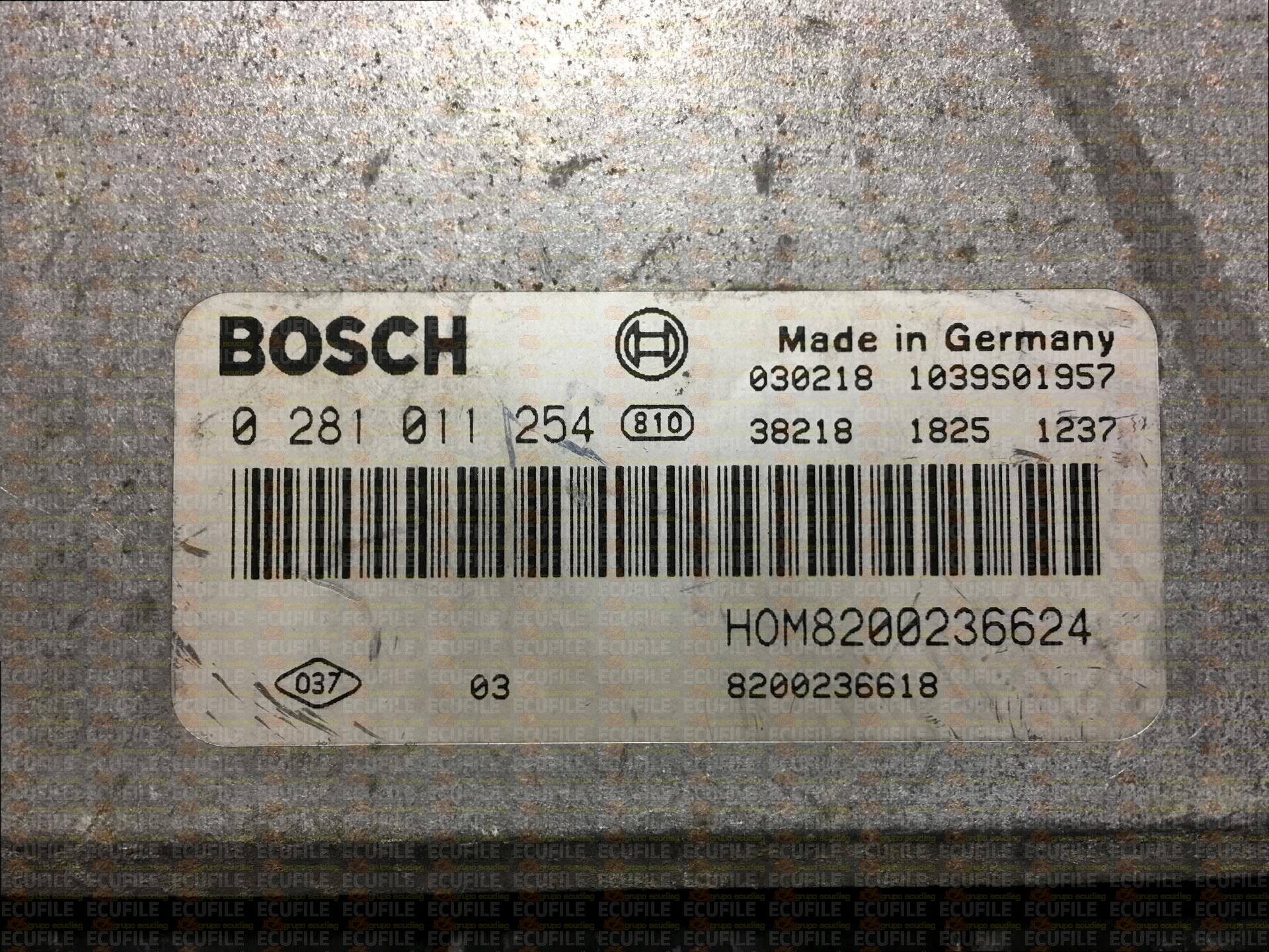 BOSCH EDC15C3-4.2 0281011254 RENAULT MASTER II 2.5 DCI 114HP HOM8200236624 8200236618 1037367345-7006