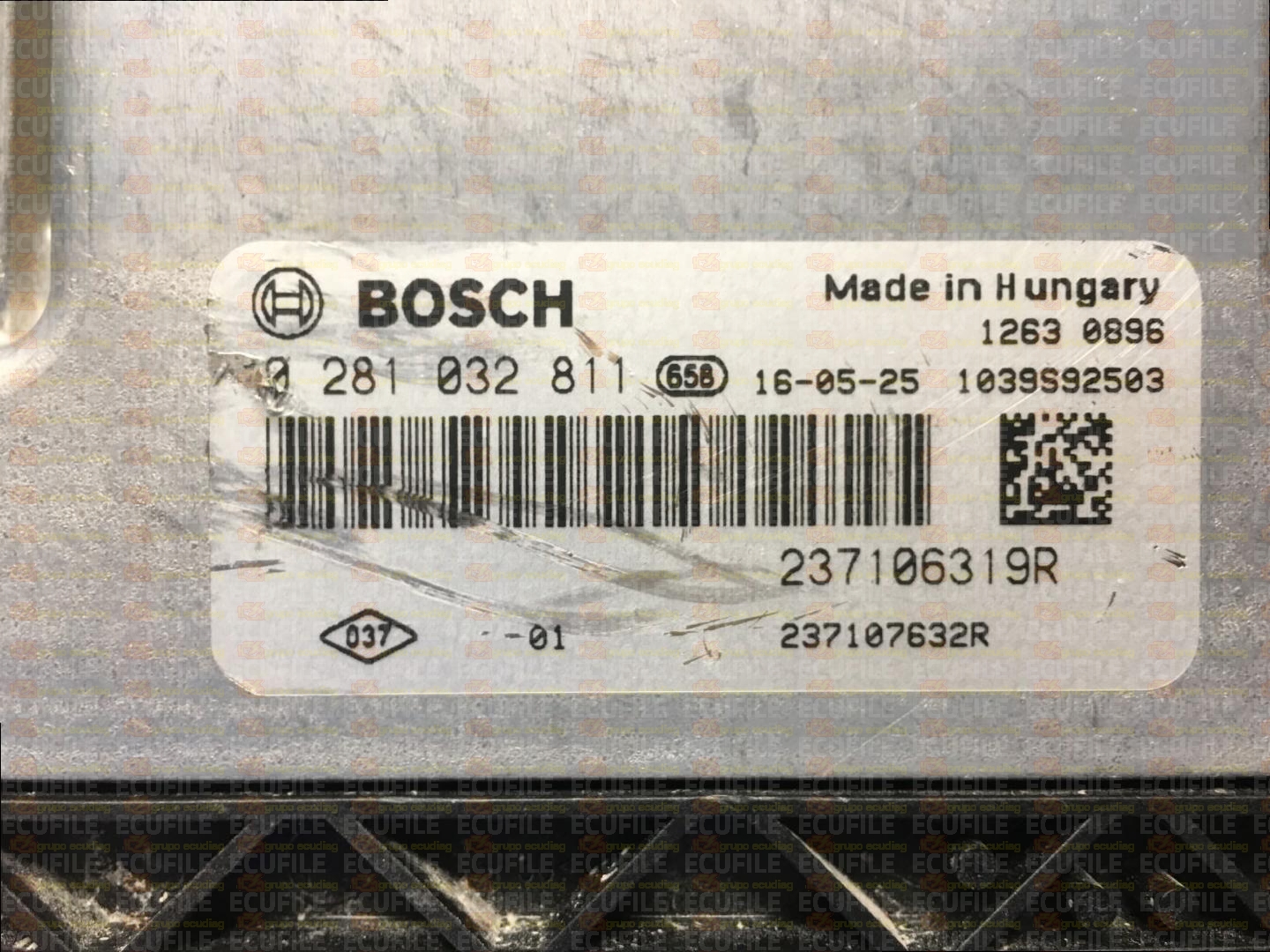 BOSCH EDC17C84-3.2 0281032811 RENAULT CLIO IV 1.5 DCI 75HP 237106319R 237107632R 10SW006874
