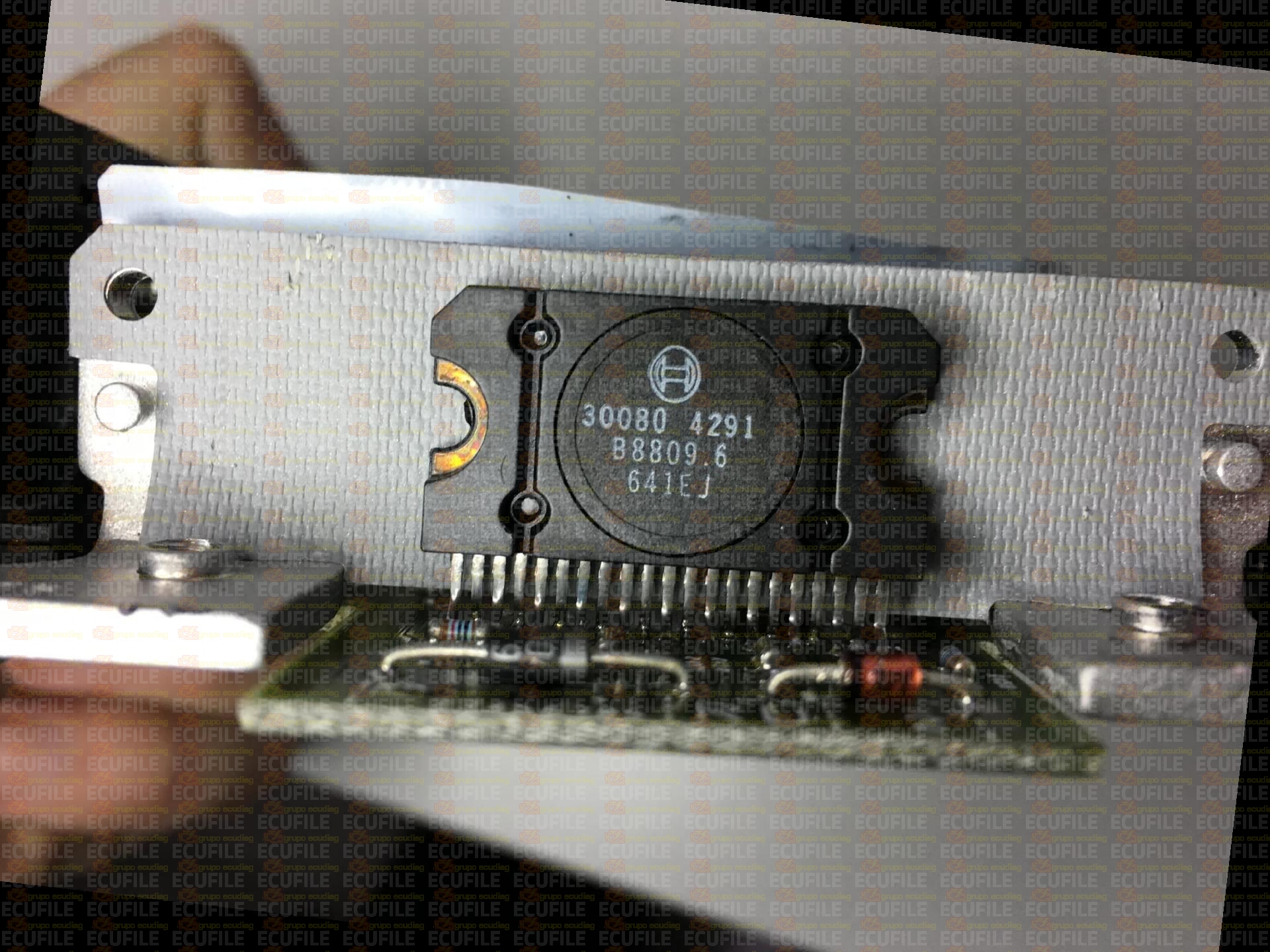 BOSCH M1.5 0261200530 OPEL CALIBRA I A 2.0i 115HP 90409629 GN 1267356557