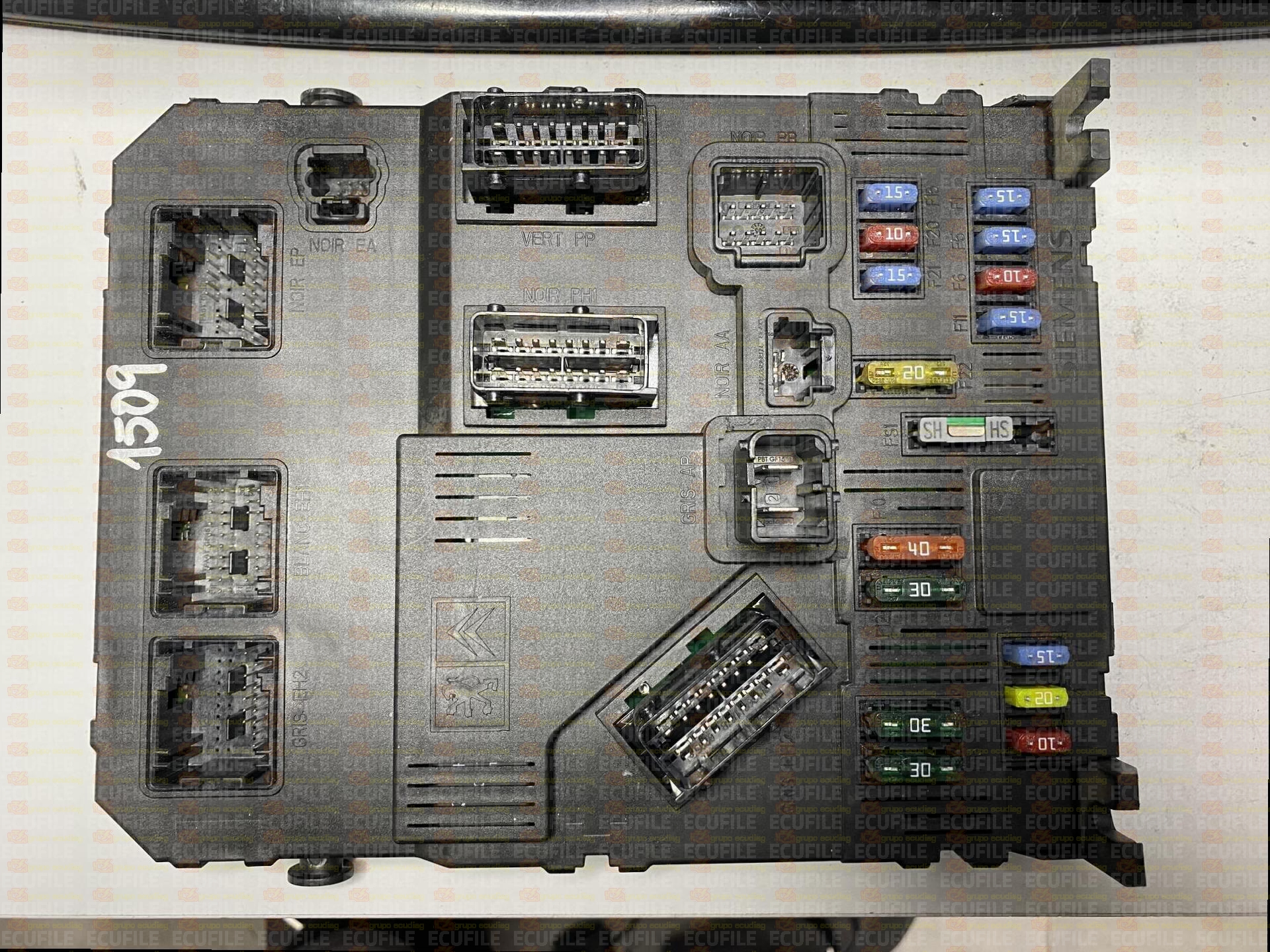 SIEMENS BSI E01-00 S118085320E CITROEN XSARA PICASSO I 9653667580 HG 151E