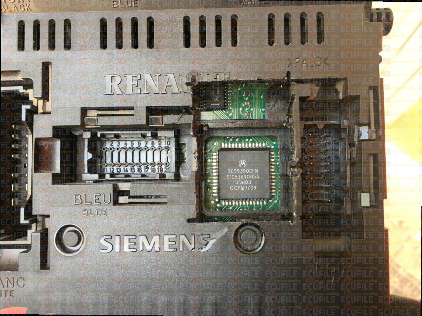 SIEMENS UCH S103600301A RENAULT MEGANE I SCENIC 77003297786J