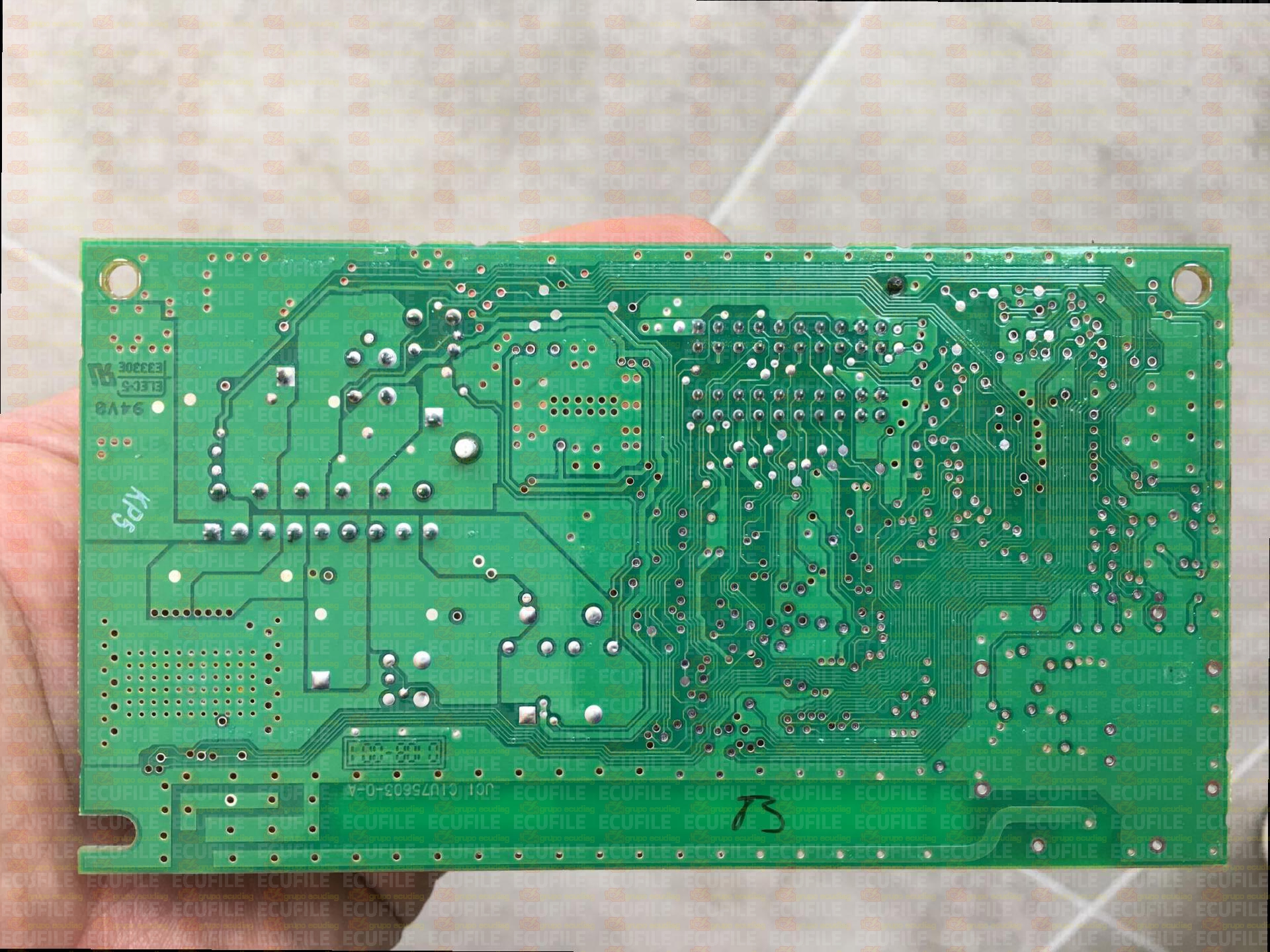 SAGEM UCH-N2-X76 28112771-7A RENAULT KANGOO P8200461565--L V6.5