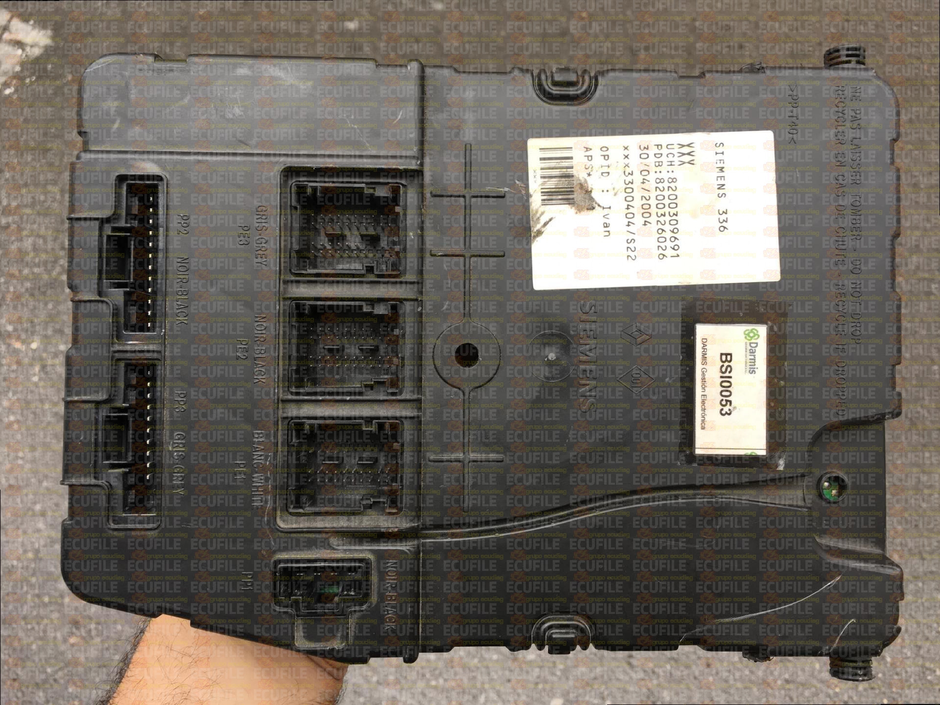 SIEMENS UCH X84 N3-INT S118400320D RENAULT MEGANE II SCENIC 8200309691 - SW 04.60